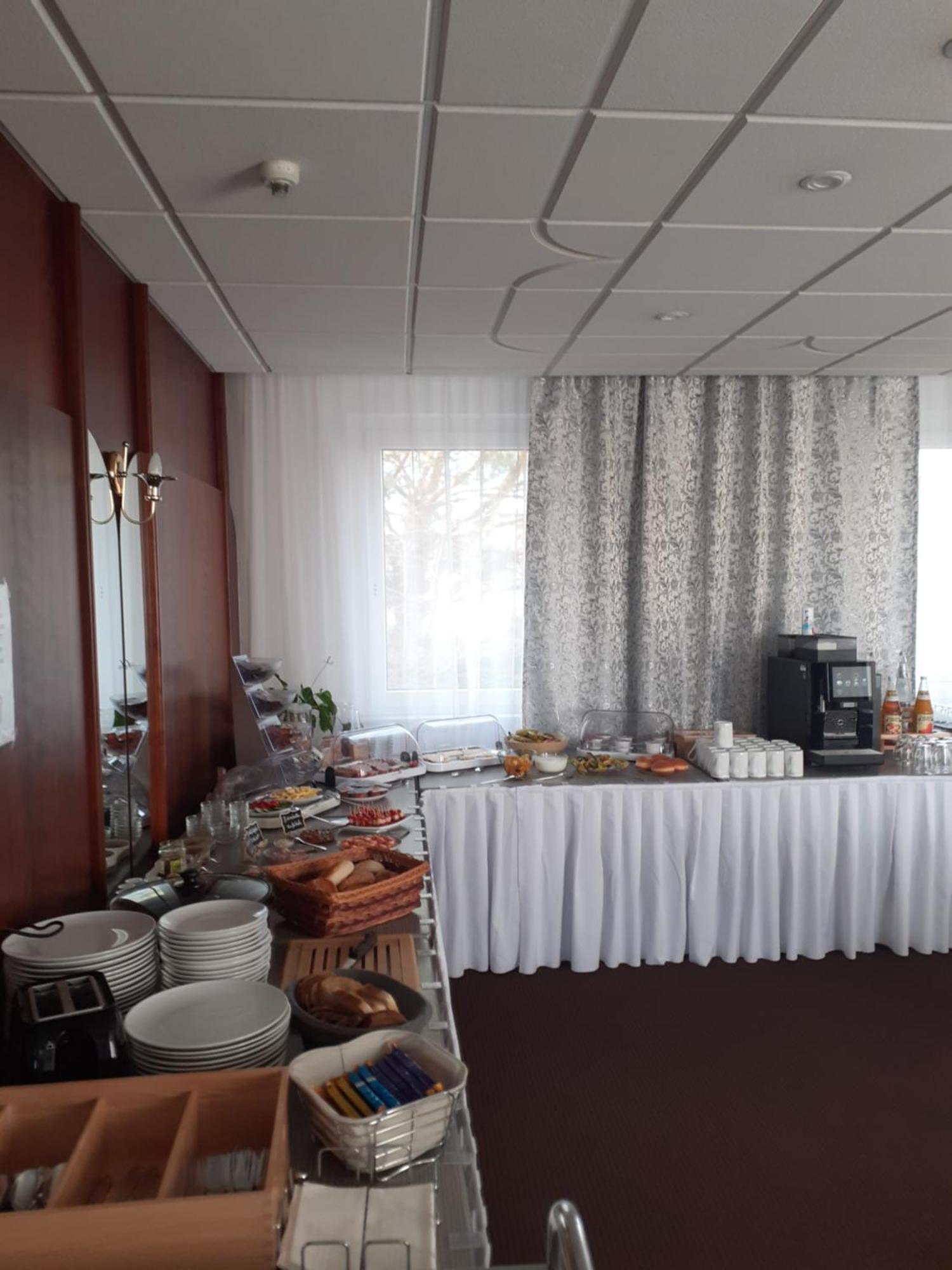 Hotel Zum Mueckenberger Hof Lauchhammer Ngoại thất bức ảnh