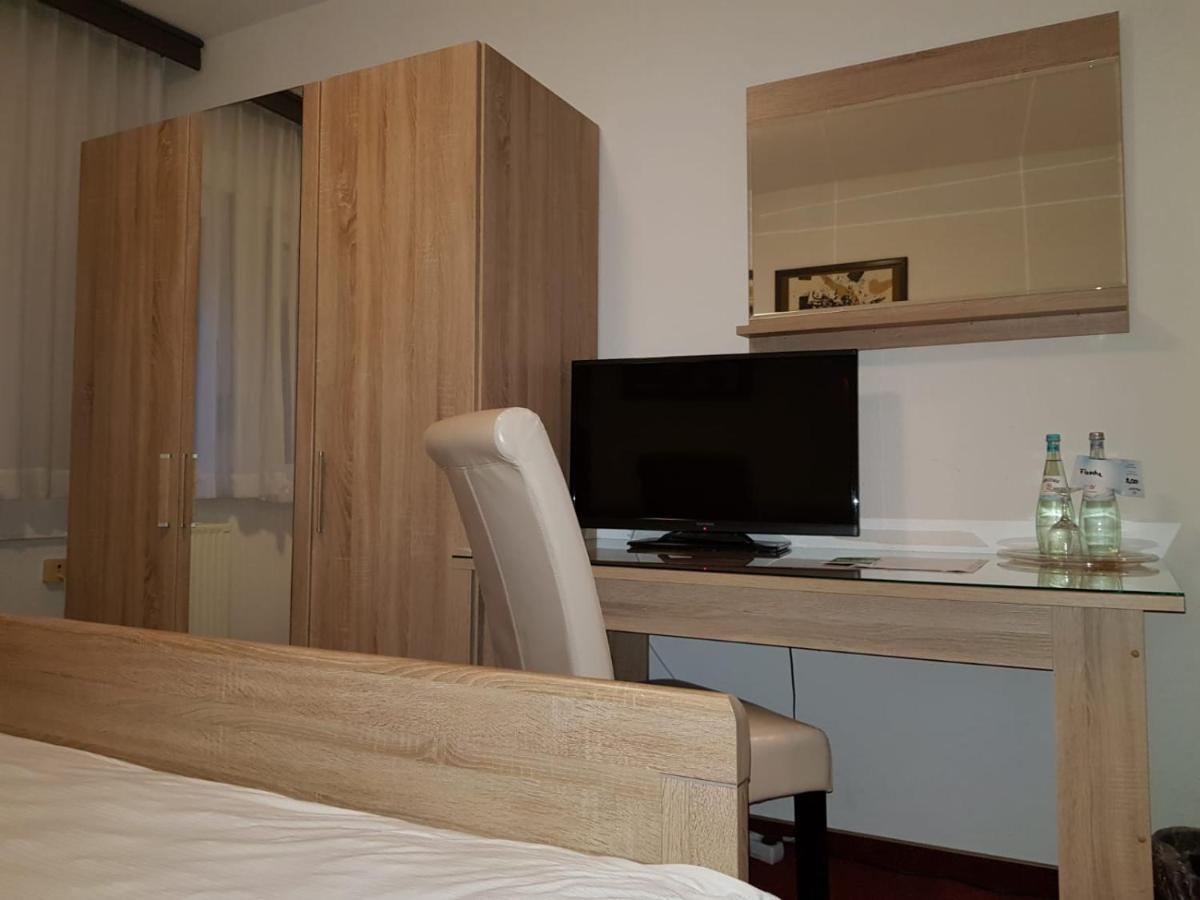 Hotel Zum Mueckenberger Hof Lauchhammer Ngoại thất bức ảnh