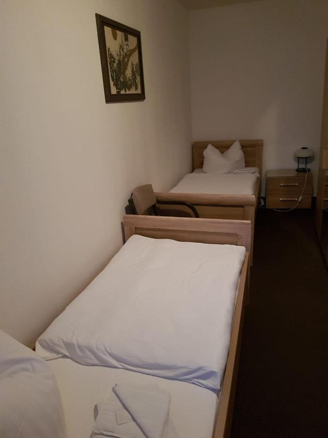 Hotel Zum Mueckenberger Hof Lauchhammer Ngoại thất bức ảnh