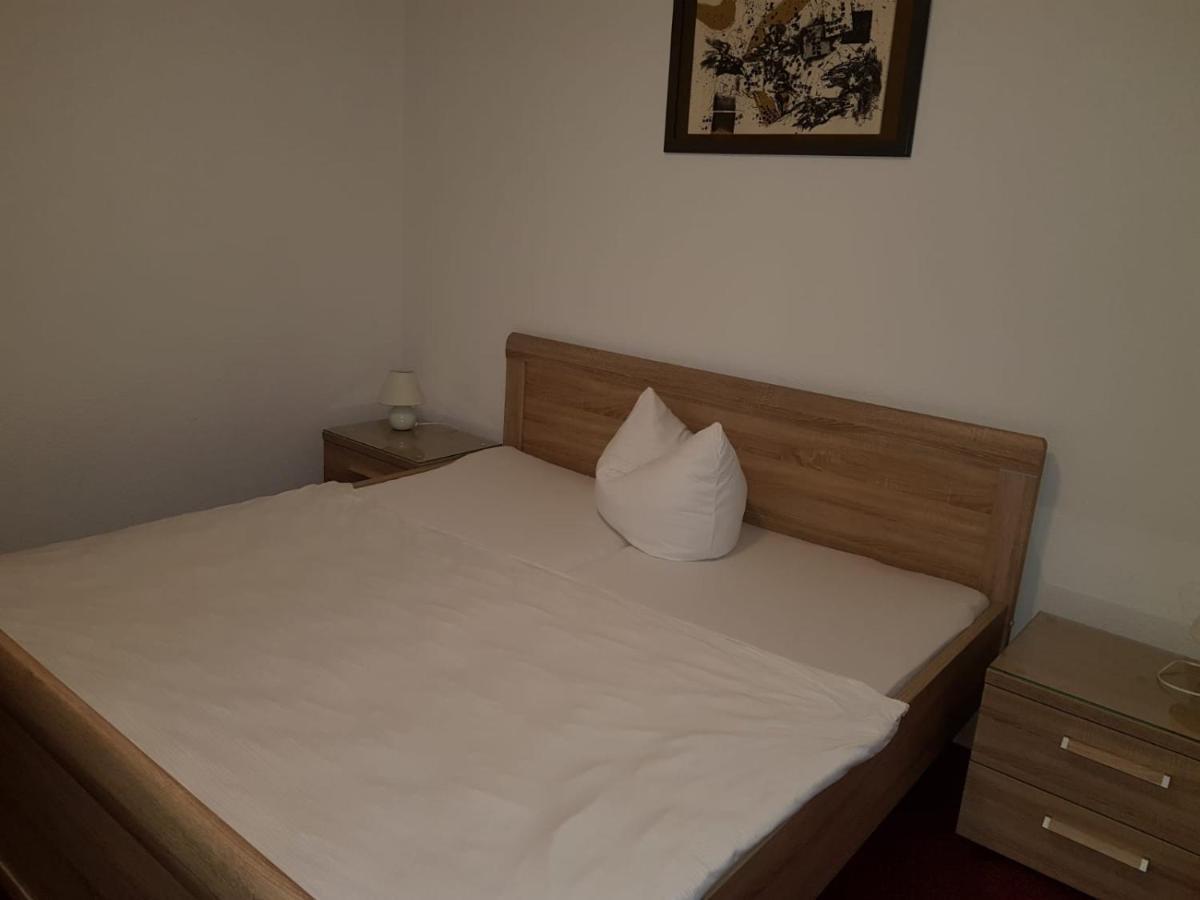 Hotel Zum Mueckenberger Hof Lauchhammer Ngoại thất bức ảnh