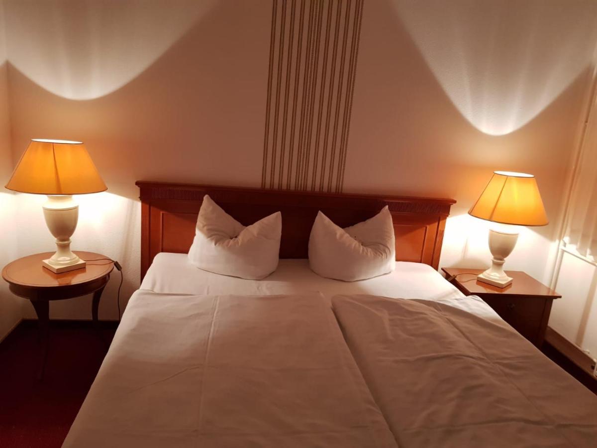 Hotel Zum Mueckenberger Hof Lauchhammer Ngoại thất bức ảnh